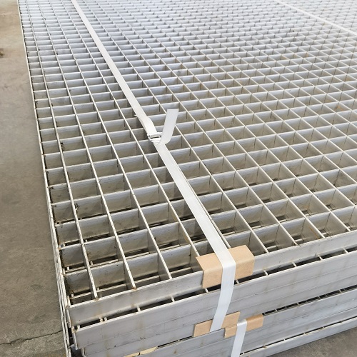 如何辨別劣質(zhì)鋼格板？看這4個細(xì)節(jié)，避免安全隱患