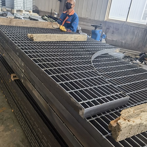 環(huán)保要求下，如何挑選符合標(biāo)準(zhǔn)的鋼格柵產(chǎn)品？