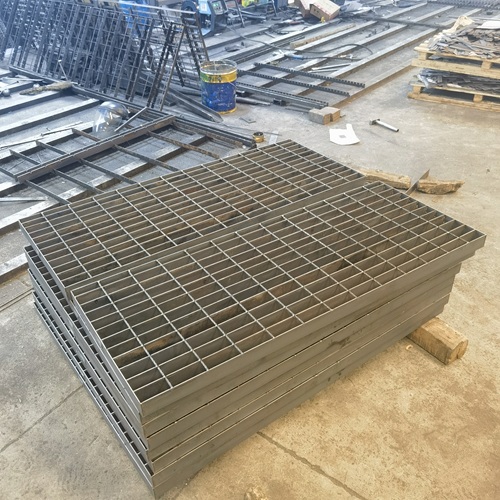 不同場景下鋼格板選型指南，照著買不踩雷